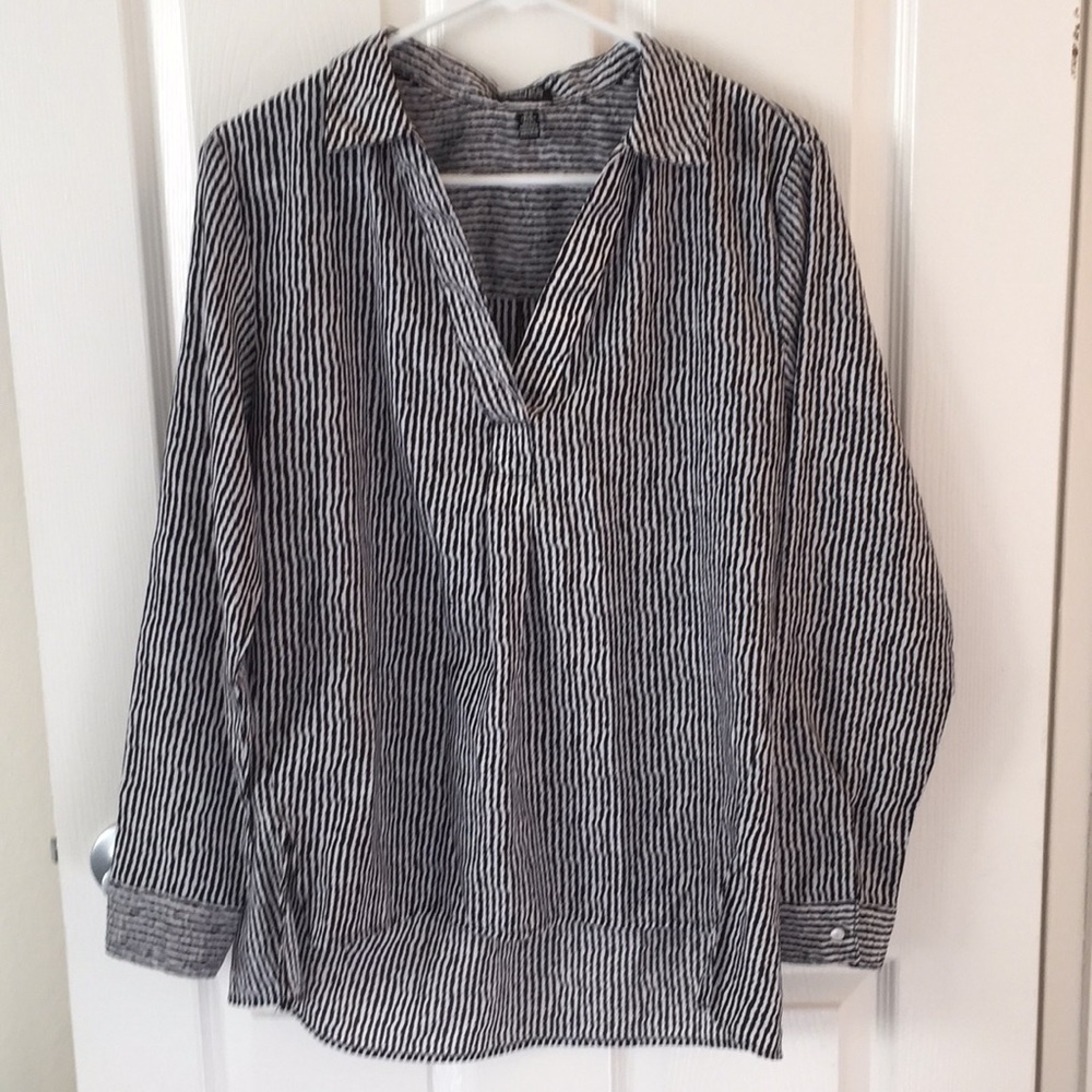 Jones New York Black & White Blouse